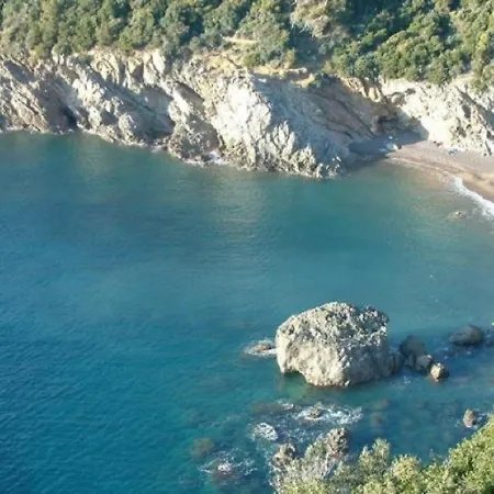 A Due Passi Dal Mare בית נופש