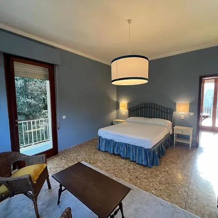 A Due Passi Dal Mare Villa *